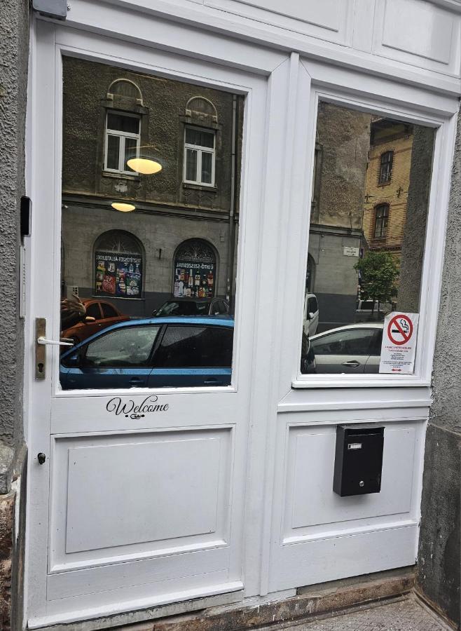 7Dab 7 Contactless Self Check-In Lejlighed Budapest Eksteriør billede